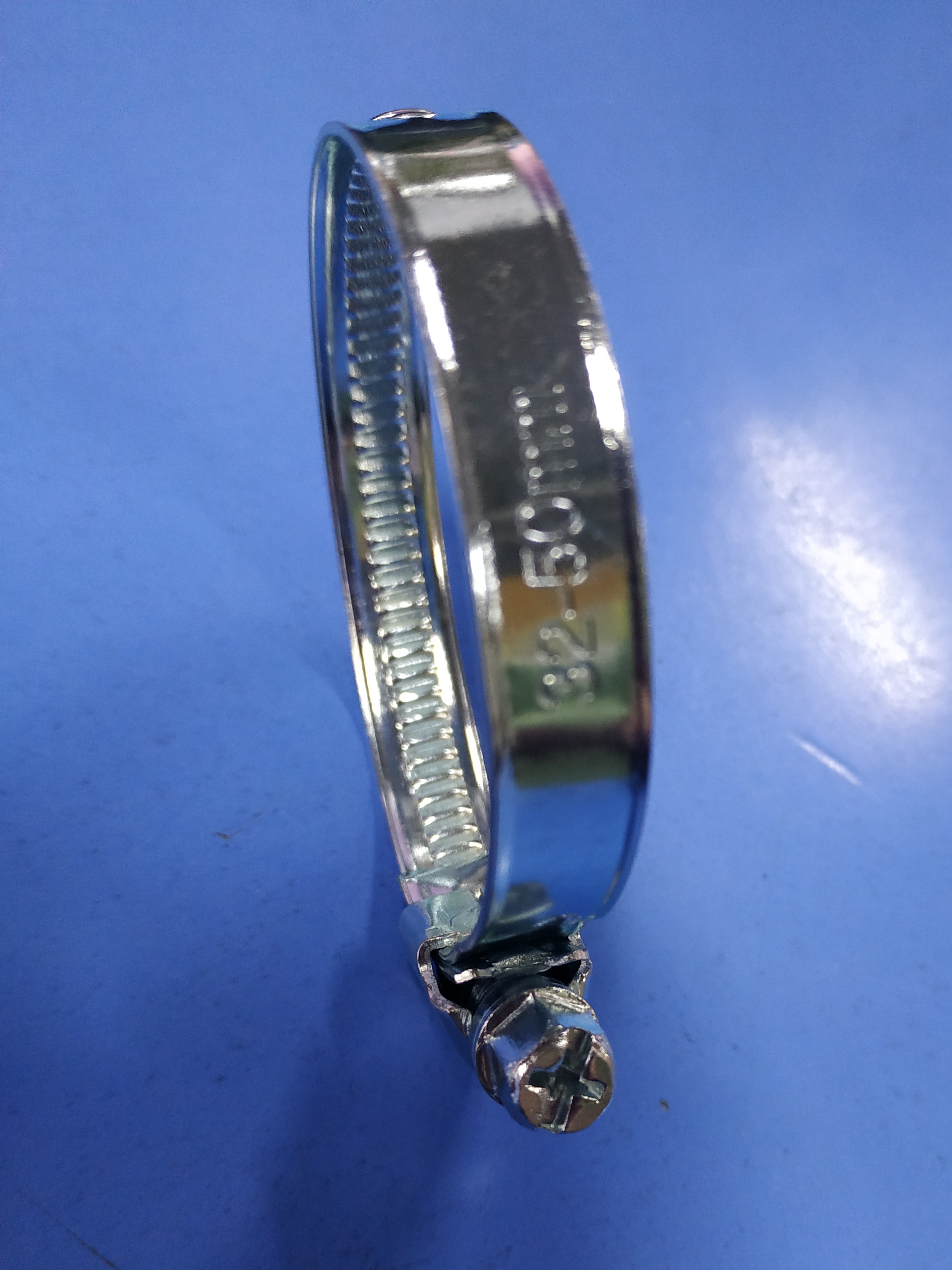 Хомут червячный 32х50мм